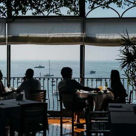 Miramare فندق