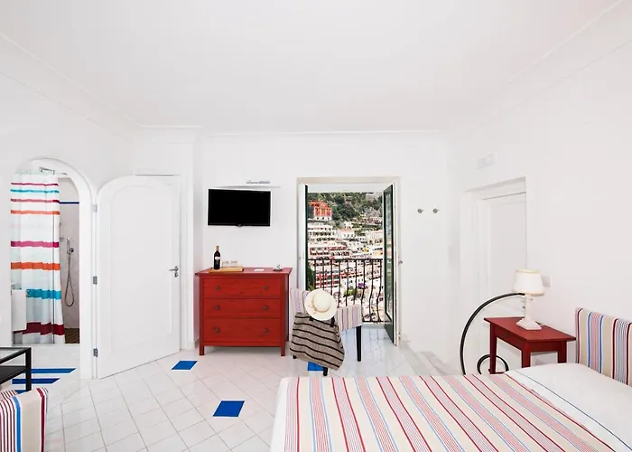 Miramare Готель 4*