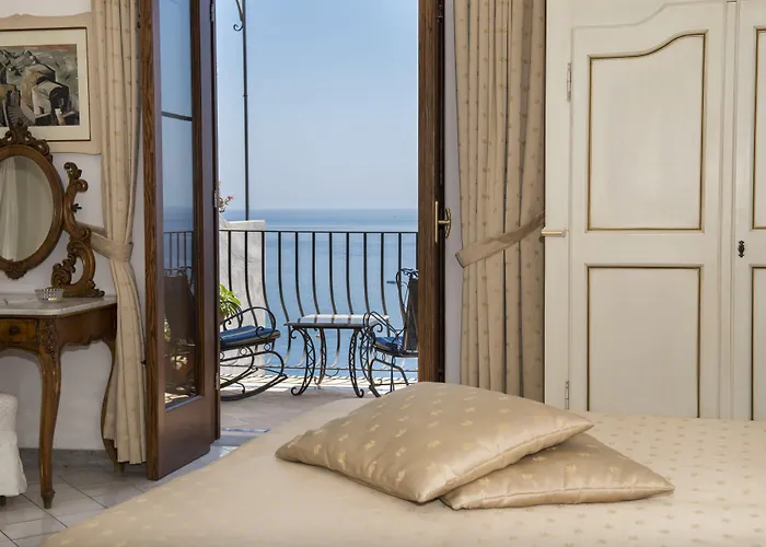 Miramare Готель 4*