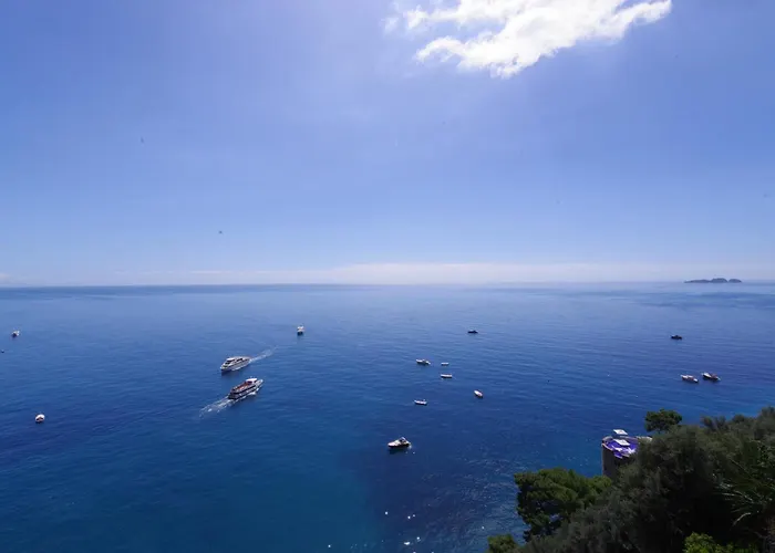 Miramare Готель Позітано