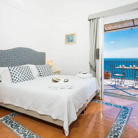 Miramare Hotel 4*