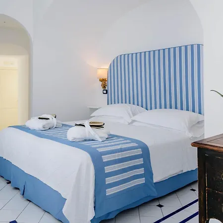 מלון Miramare 4*