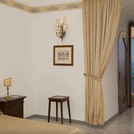 Ξενοδοχείο Miramare